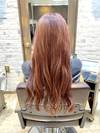 ロング カラー 林 美佑のヘアスタイル