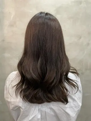 セミロング カラー 【ピンク/韓国ヘア/ ヘアセット】亜海のヘアスタイル