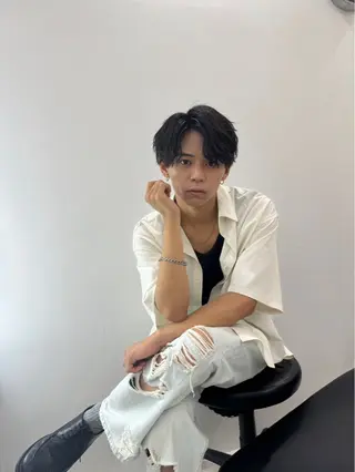 ショート 山中 瞬のヘアスタイル