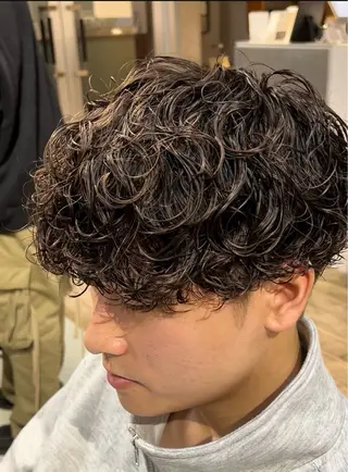 パーマ 花巻 真晃のヘアスタイル