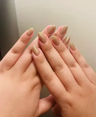 ネイル remplir所属・RANUN さおりのネイルデザイン