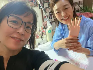 ネイルサロン& スクールGONAのネイルデザイン