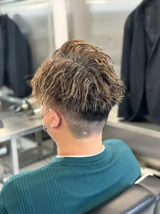 ミディアム 大塚 大飛のヘアスタイル