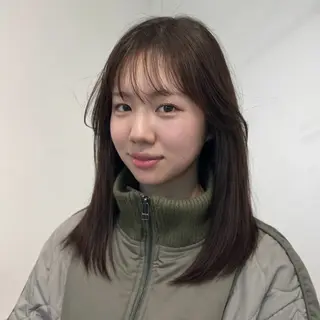 ミディアム カラー 清水愛果/似合わせ カット/透明感カラーのヘアスタイル