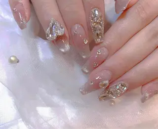 ネイル Maggie Nail🦩のネイルデザイン