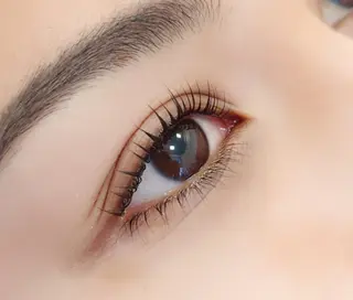 マツエク・マツパ 眉とまつ毛の 専門サロン/南森町の眉毛・アイブロウイメージ