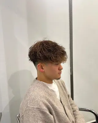 ミディアム カラー パーマ メンズ stimulus所属・stimulus/ HAYATOのヘアスタイル