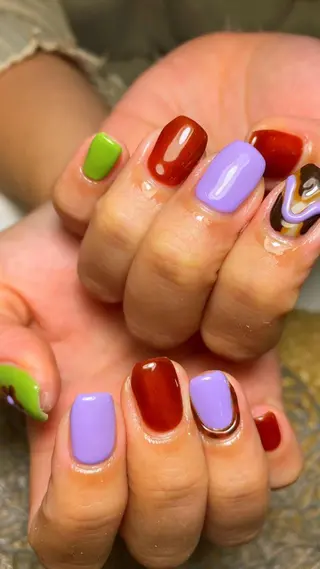 ネイル 艶々の美爪を〜 【リリアーナ】のネイルデザイン