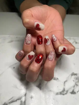 Mi-roomネイル 耳ツボジュエリーのネイルデザイン