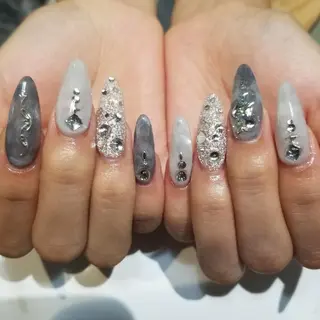 ネイル Nailsalon G.S.F Hisaのネイルデザイン