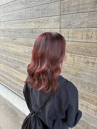 カラー 森下 愛理のヘアスタイル