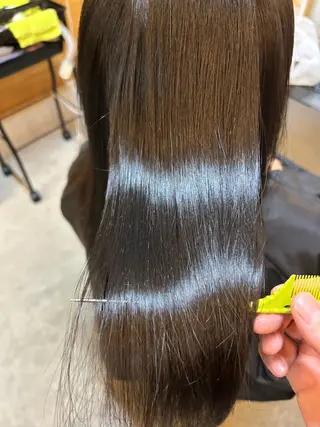 ロング siica所属・西川 佳躍のヘアスタイル