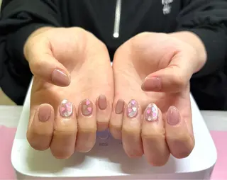 ネイル TRU NAIL&EYE 本厚木店所属・TRU ヒナのネイルデザイン