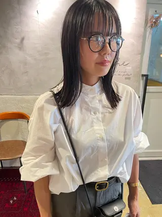 セミロング さの あやねのヘアスタイル