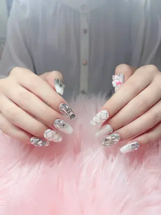 ネイル 💜MIYA nail川崎店のネイルデザイン