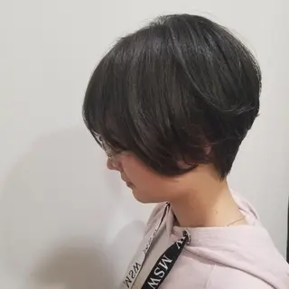 ショート salowin渋谷kitaya park前所属・RIKA韓国ヘア/く びれヘア/上品カラーのヘアスタイル