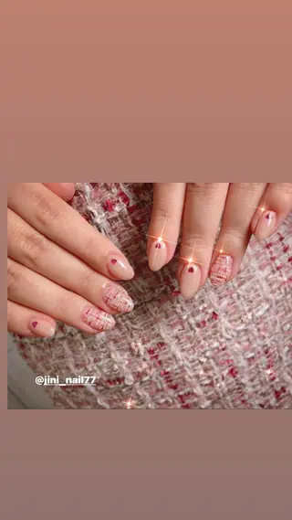ネイル JINI NAIL所属・ジニ ネイルのネイルデザイン
