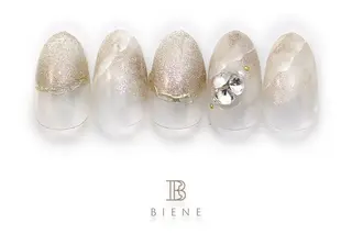 ネイル ネイルサロンBIENE所属・相澤 理蘭のネイルデザイン