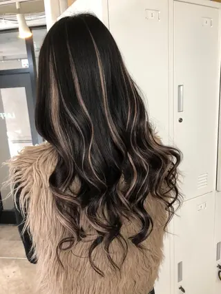 ロング カラー ヘアアレンジ 下妻 カラーエクステ難波のヘアスタイル