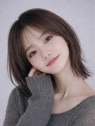 ショート Aura所属・丸山 心 / 艶カラーのヘアスタイル