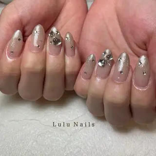 ネイル Lulu Nails ルルネイルズ所属・L u l u    N a i l sのネイルデザイン