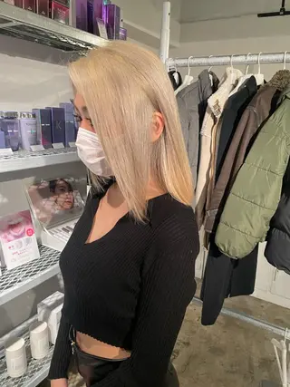 ミディアム カラー ハイトーン/レイヤー /ケアブリーチ石川治のヘアスタイル