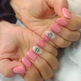 ネイル ジェヌインネイル 河内のネイルデザイン