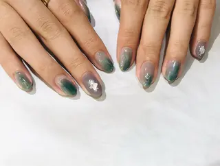 ネイル 舞田 苑香のネイルデザイン