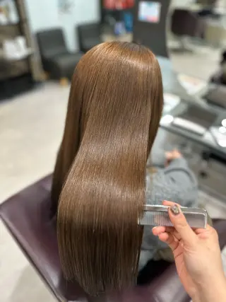 norm.by aura所属・norm. ササキナツミのヘアスタイル