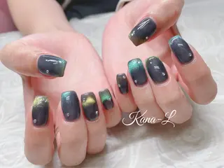 カラー ネイル 芦辺 香奈のネイルデザイン