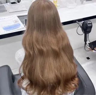 ロング カラー 🫧うる艶トレンド 🫧透明感カラーのヘアスタイル