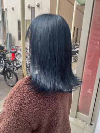 ミディアム カラー 佐伯 蓮のヘアスタイル