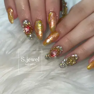 ネイル S♡JEWEL所属・S. JEWELのネイルデザイン