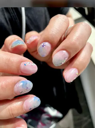 ショート m kaori𓃟のネイルデザイン