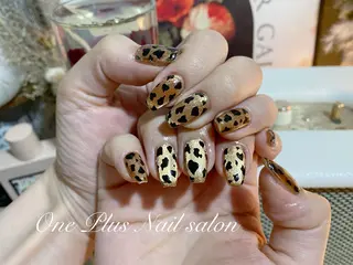ネイル One Plus Nail Salonのネイルデザイン