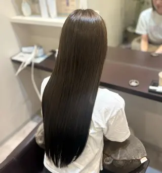 ロング 山下 ちひろのヘアスタイル