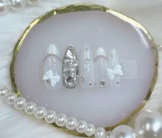 ネイル クイーンズネイル銀座所属・Queeens nailのネイルデザイン