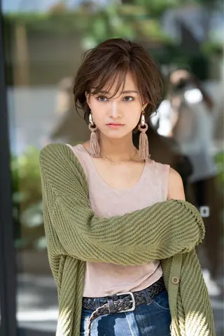 ショート カラー 🉐レイヤー/塩見 弘樹🉐渋谷のヘアスタイル