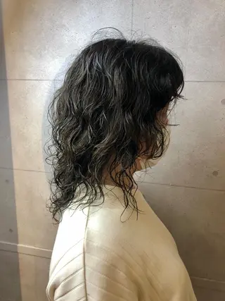 ミディアム パーマ さかい なつみのヘアスタイル