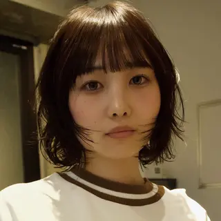 ショート パーマ ウルフとデザイン カラーの神のヘアスタイル