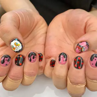 ネイル 安藤 彩乃のネイルデザイン