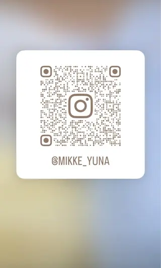 カラー mikke所属・亀山 友菜のヘアスタイル