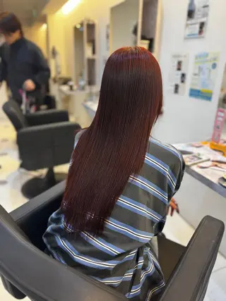 ロング カラー Lee四ツ橋 Sakuraのヘアスタイル