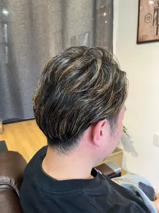 メンズ Stand up所属・吉田 博明の眉毛・アイブロウイメージ