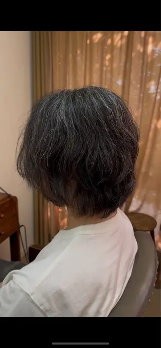 ミディアム メンズ 戸井 悠斗のヘアスタイル