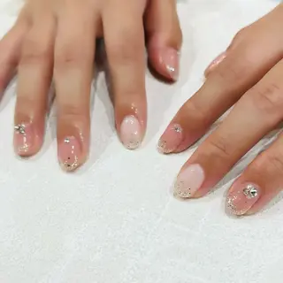 ネイル 阿部 ほのかのネイルデザイン