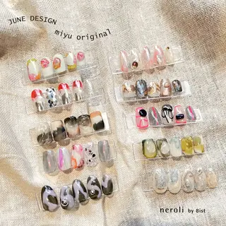 ミディアム watabe .のネイルデザイン