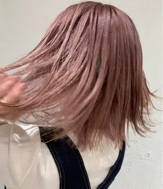 ミディアム 💗暖色/ブリーチ/ レイヤー/横浜/メイのヘアスタイル