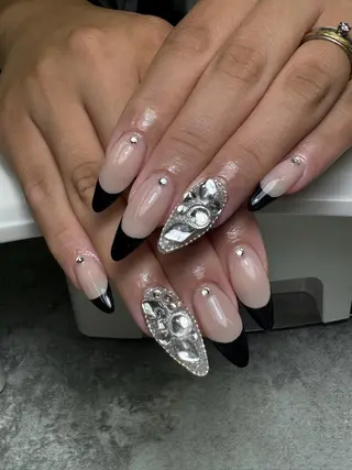 ネイル moni nailのネイルデザイン