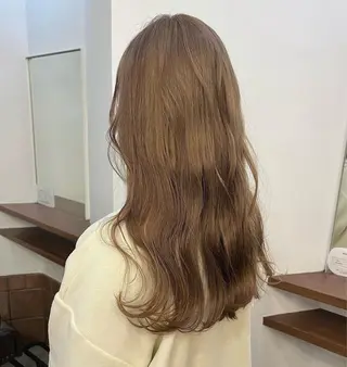 セミロング カラー 髪質改善✨️透明感カ ラー✧*。山下さいみのヘアスタイル